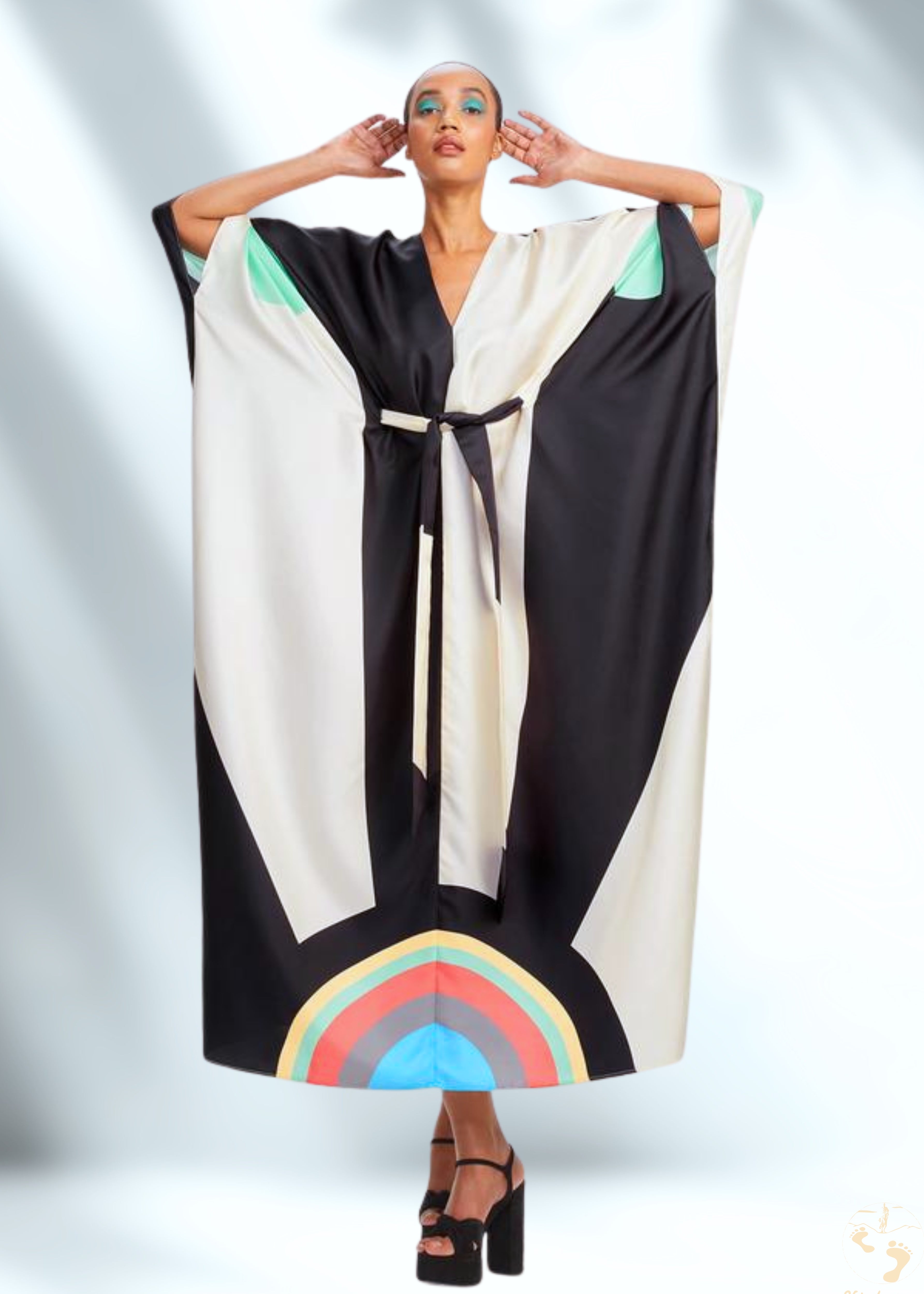 Vicharan POETIC Mint Black Caftan
